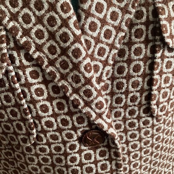 Jacket - Picture 2 of 7